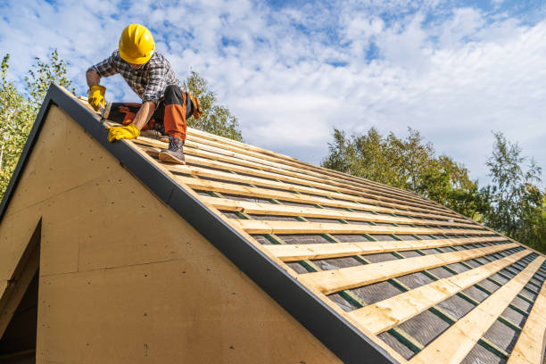 Best Emergency Roof Repair  in Poquott, NY